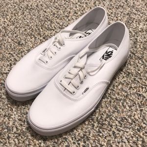 Brand New Men’s White Vans